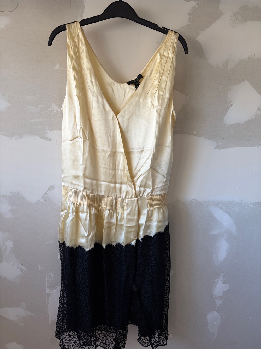 NWT Burberry Black Label Silk Two-Tone Lace Midi Dress size 6
